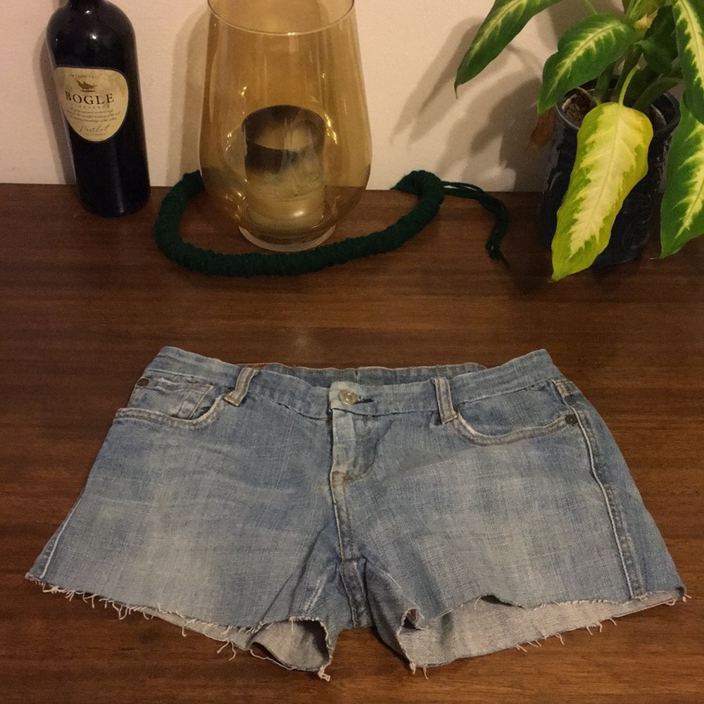 7 for all mankind A Pocket size 29 Jean shorts